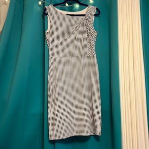 WHBM Form flattering dress size 10